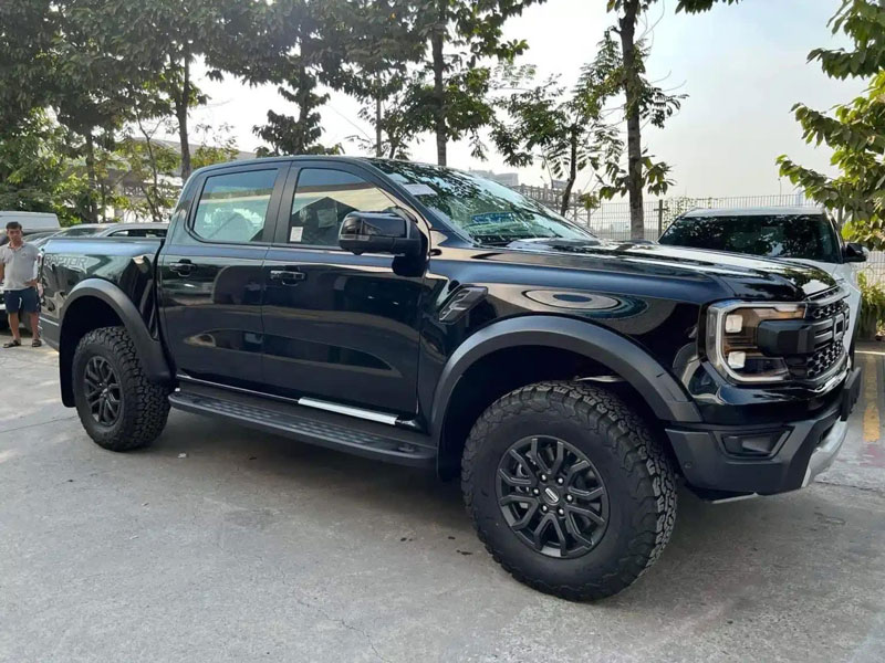 Cập nhật giá xe Ford Ranger Raptor 2024 và các ưu đãi mới nhất trong tháng 4/2024