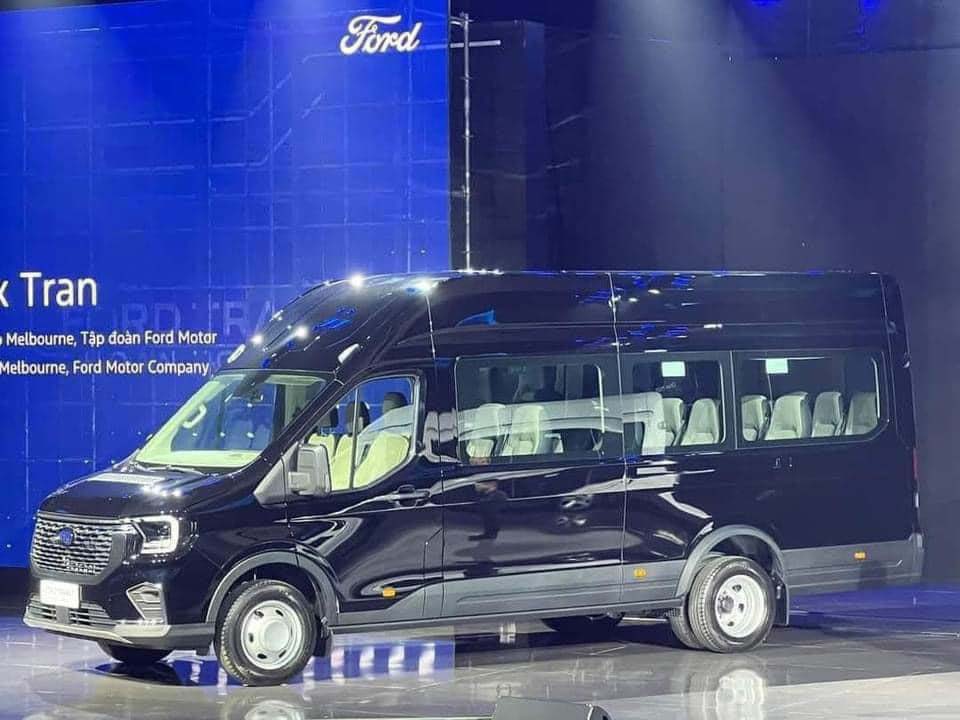 Thông số kỹ thuật xe Ford Transit Premium+ 18 chỗ 2024 hoàn toàn mới