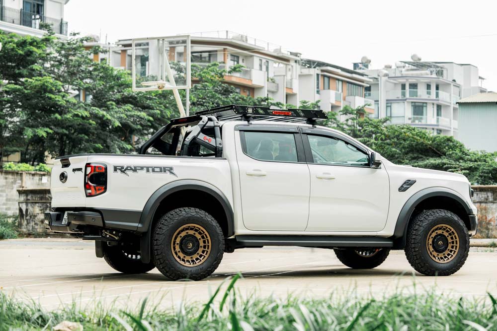 Cập nhật giá lăn bánh Ford Ranger 2024 mới nhất tại TPHCM