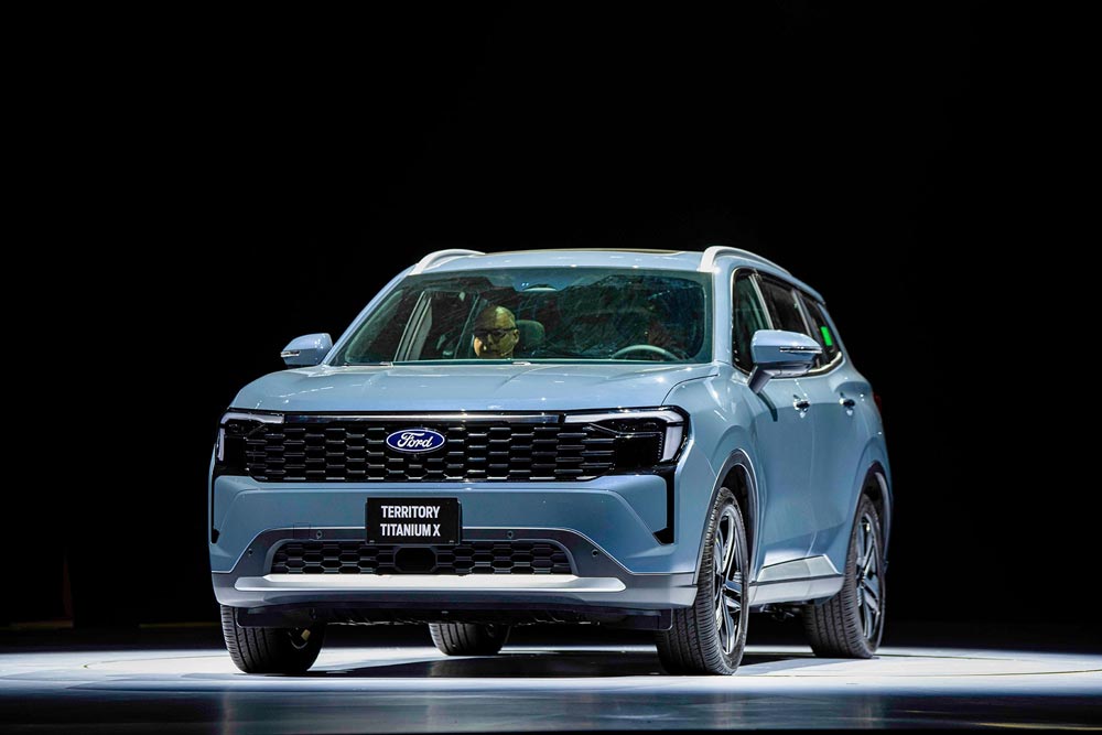 Ford Territory màu xanh cộng thêm 8 triệu có thay đổi tính năng gì?