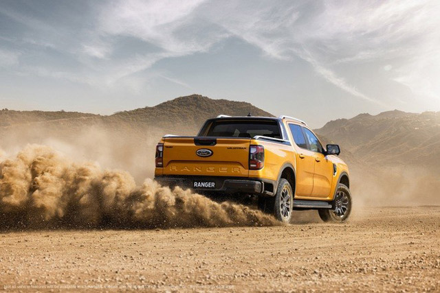 Cập nhật giá xe Ford Ranger 2023 dự kiến với 7 phiên bản