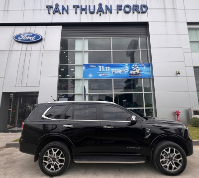 FORD EVEREST NEXTGEN TITANIUM AT 4x4 đăng ký 6/2023